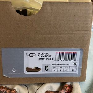 Uggs Slippers - Clara